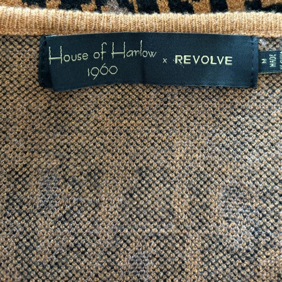 HOUSE OF HARLOW 1960 x REVOLVE
Safari Bodysuit in Leopard Print Size medium - Picture 6 of 7